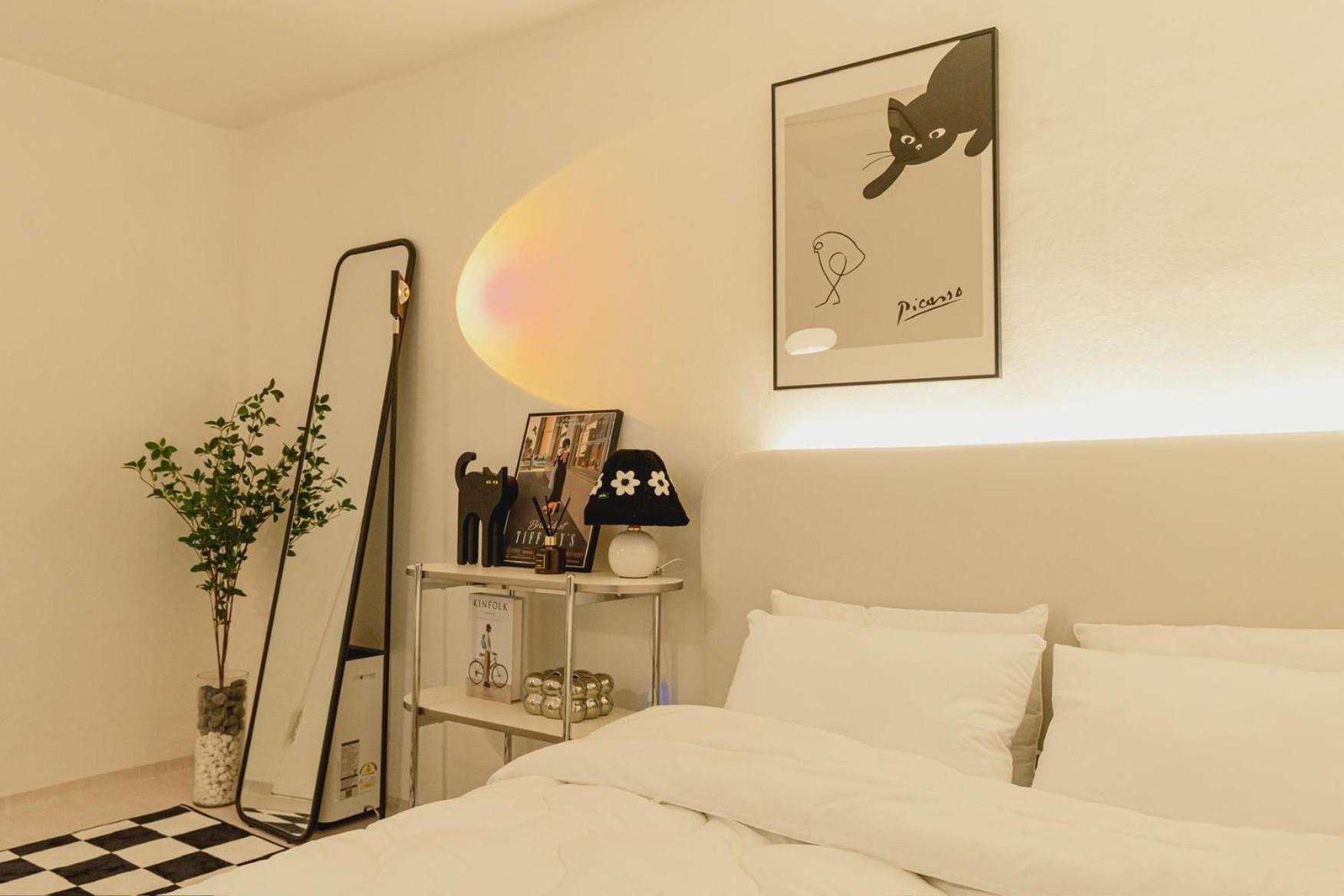 Villa 4pax, Asan Hospital, Full Option, Lotte World 20min, Jamsil, Gangnam 30min, 2queen Beds Seul
